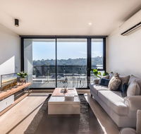 Abbortsford 2 Bed 2 Bath Mountain View Apartment - Accommodation Main Beach