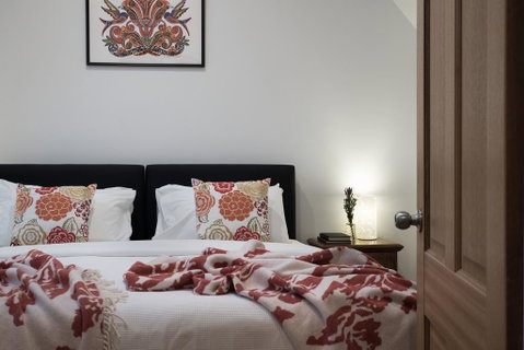 Abbotts Rest - Accommodation Main Beach 2