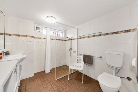 Abby's Poolside Retreat 1 - Accommodation Main Beach 2