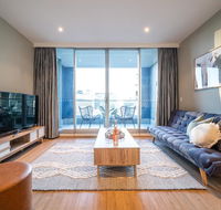 Above The Square on Hindmarsh-Pool - Gym - Carpark - Accommodation Main Beach