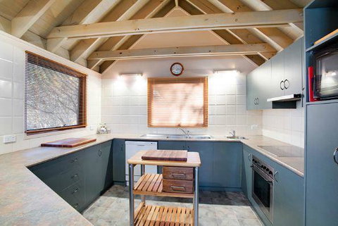 Absinthe - Accommodation Main Beach 3