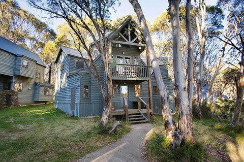 Absinthe - Accommodation Main Beach 0