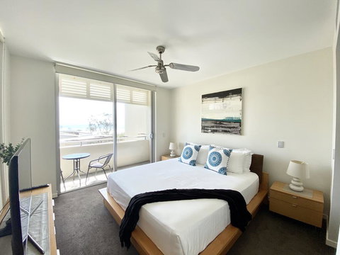 Absolute Beachfront - Cabarita Beach - Ocean Views - 3 Bed Apartment - Accommodation Main Beach 3