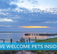 Absolute Water Frontage w/ Jetty  Boat Ramp - Accommodation Main Beach