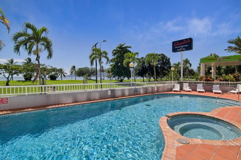 Acacia Court Hotel - Accommodation Main Beach 1