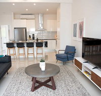 Acacia Villa - Accommodation Main Beach