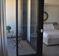 Accommodate Canberra - Azure - Accommodation Main Beach