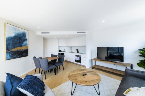 Accommodate Canberra - Northshore - Accommodation Main Beach 2