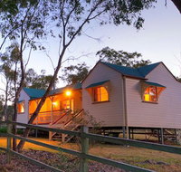 Accommodation Creek Cottages  Sundown View Suites - Accommodation Main Beach
