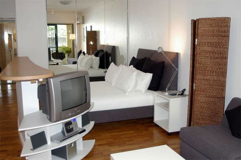 Accommodation Sydney Potts Point Studio Apartment With Balcony - Accommodation Main Beach 2