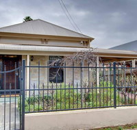 Adelaide close CBD Large Private Studio Apartment in St Peters - Accommodation Main Beach