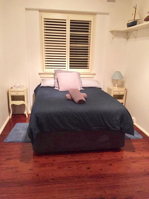 Double Bay Harbour-front Apartment With Stunning Views - Accommodation Main Beach 4