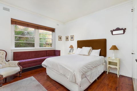 Double Bay Harbour-front Apartment With Stunning Views - Accommodation Main Beach 3