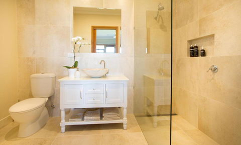 Drom Aluinn B & B - Accommodation Main Beach 2