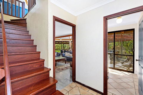Eagle Bay Beach Lodge - 1 Street Back From Stunning Eagle Bay! - Accommodation Main Beach 3