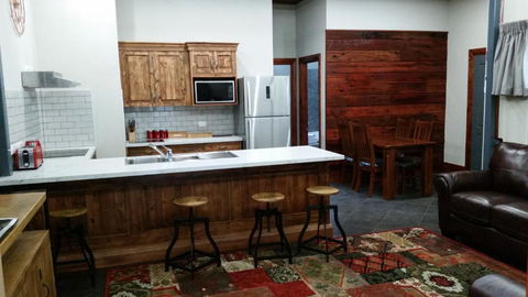 Eagle Foundry Bed & Breakfast - Accommodation Main Beach 0