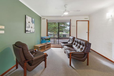 Eastern Beach Unit 4 - Accommodation Main Beach 0