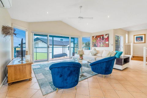 EastsHaven - Accommodation Main Beach 4