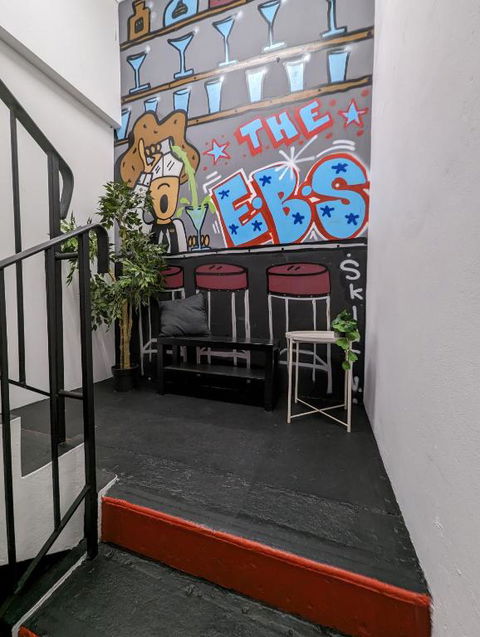 EBS Sydney Hostel - Accommodation Main Beach 0