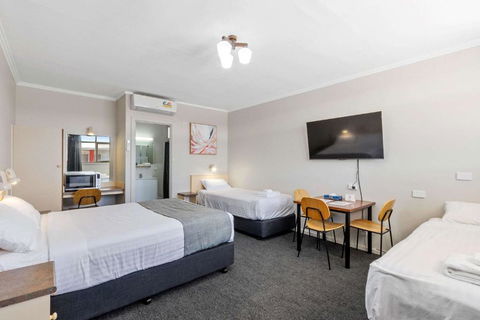 Econo Lodge Port Augusta - Accommodation Main Beach 2