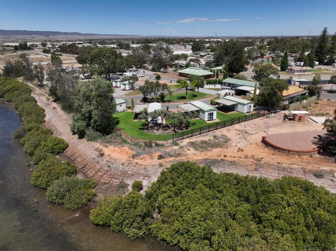 Echo Holiday Parks - Port Pirie - Accommodation Main Beach 0