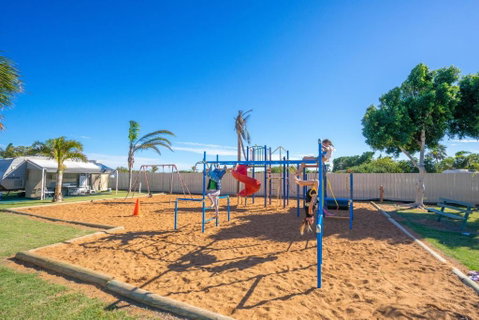 Discovery Parks - Carnarvon - Accommodation Main Beach 2