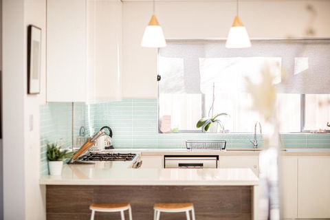 Elegant Federation Home Near The Airport - Accommodation Main Beach 0