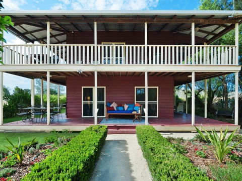Elderslie House - Accommodation Main Beach 1