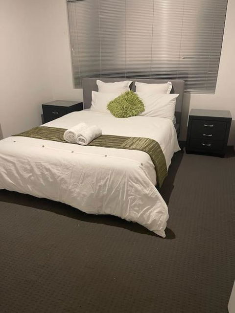 Elshaadai Homes - Accommodation Main Beach 4