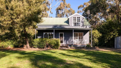 Elsie Cottage - Accommodation Main Beach 0