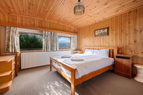 Elvira 1 Bedroom - Accommodation Main Beach 4