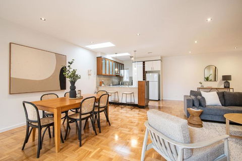 Elwood Sanctuary - Accommodation Main Beach 3