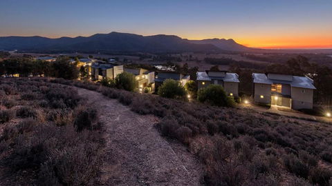 Elysia Wellness Retreat - Accommodation Main Beach 0