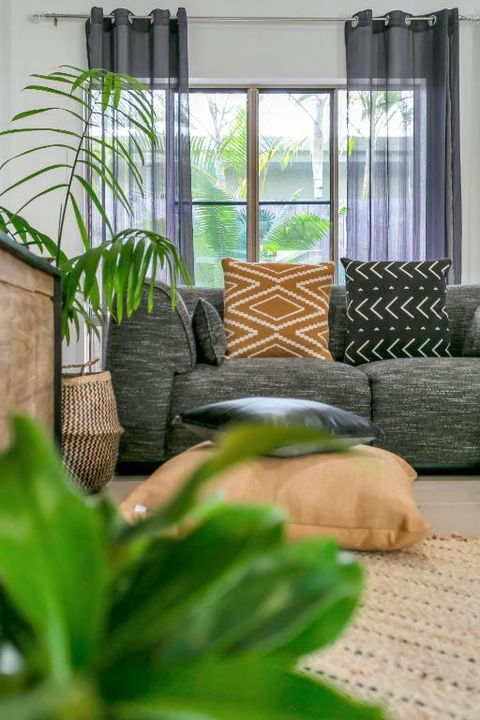 Escapades @ Palm Cove - Accommodation Main Beach 3