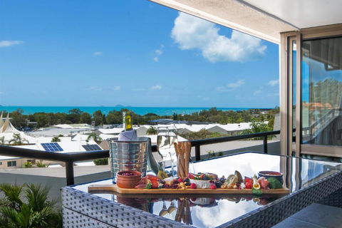 Eshelby Breeze Whitsundays - Accommodation Main Beach 1