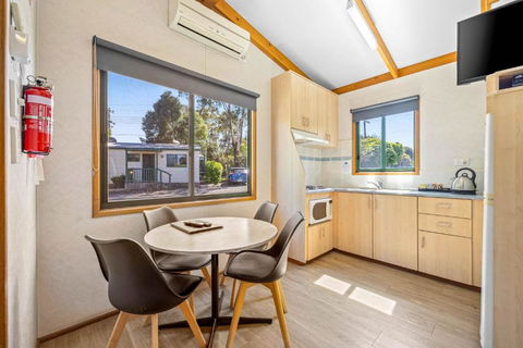 Eureka Stockade Holiday Park - Accommodation Main Beach 4