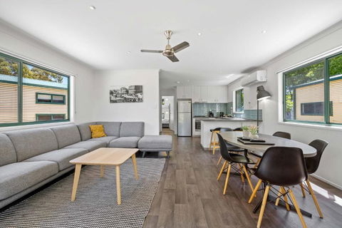 Eureka Stockade Holiday Park - Accommodation Main Beach 0