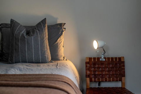 European Style House - Accommodation Main Beach 1