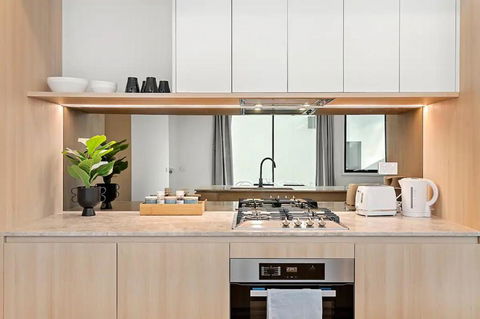 Executive Home In Centre Of Sunshine - Accommodation Main Beach 1