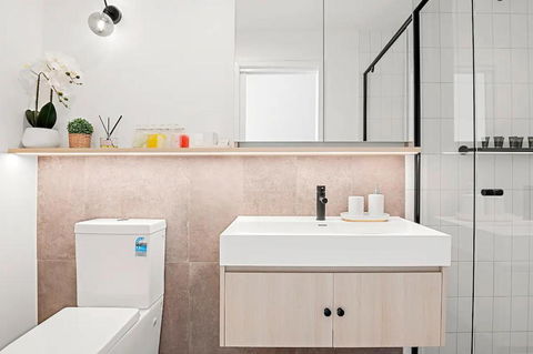 Executive Home In Centre Of Sunshine - Accommodation Main Beach 3