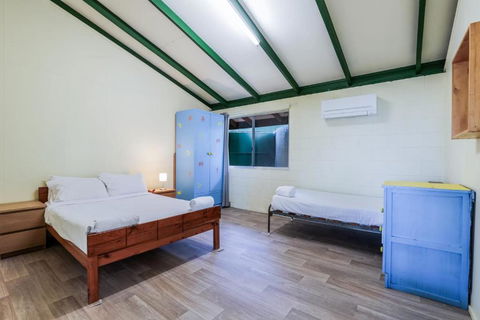 Endeavour - Stunning Ocean & 1770 Headland Views - Accommodation Main Beach 4