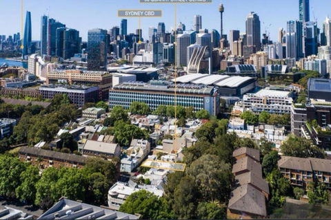 Fancy 4 BR House With Parking - ICC&Darling Harbour-8 Mins Walk - Accommodation Main Beach 1