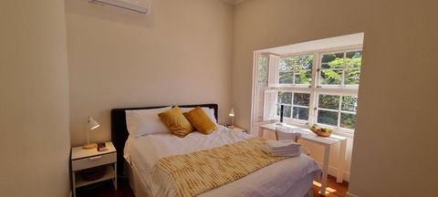 Fab 4brm Home With Pool A 15 Min Walk To Beach - Accommodation Main Beach 1