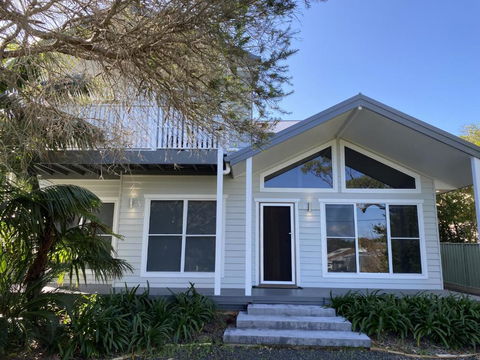 FAIR11W - Fairlight House - Accommodation Main Beach 0