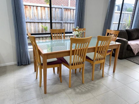 Family Friendly House - Accommodation Main Beach 3