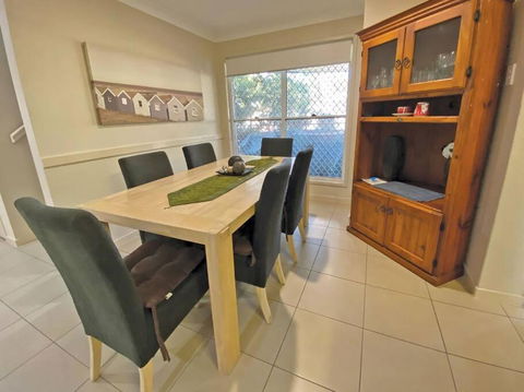 FLIP FLOP INN - Accommodation Main Beach 4