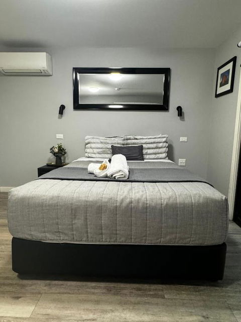 Foundry Apartments - Accommodation Main Beach 0