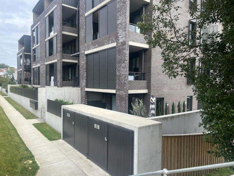Foundry Apartments - Accommodation Main Beach 1