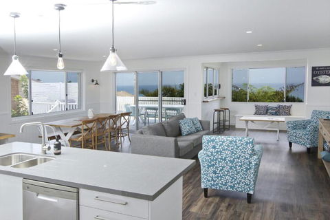 FYNE SHORES - Accommodation Main Beach 0