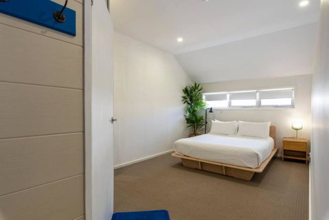 Gawler Townhouses 1a - Accommodation Main Beach 3